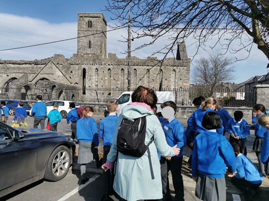 walking tour school group